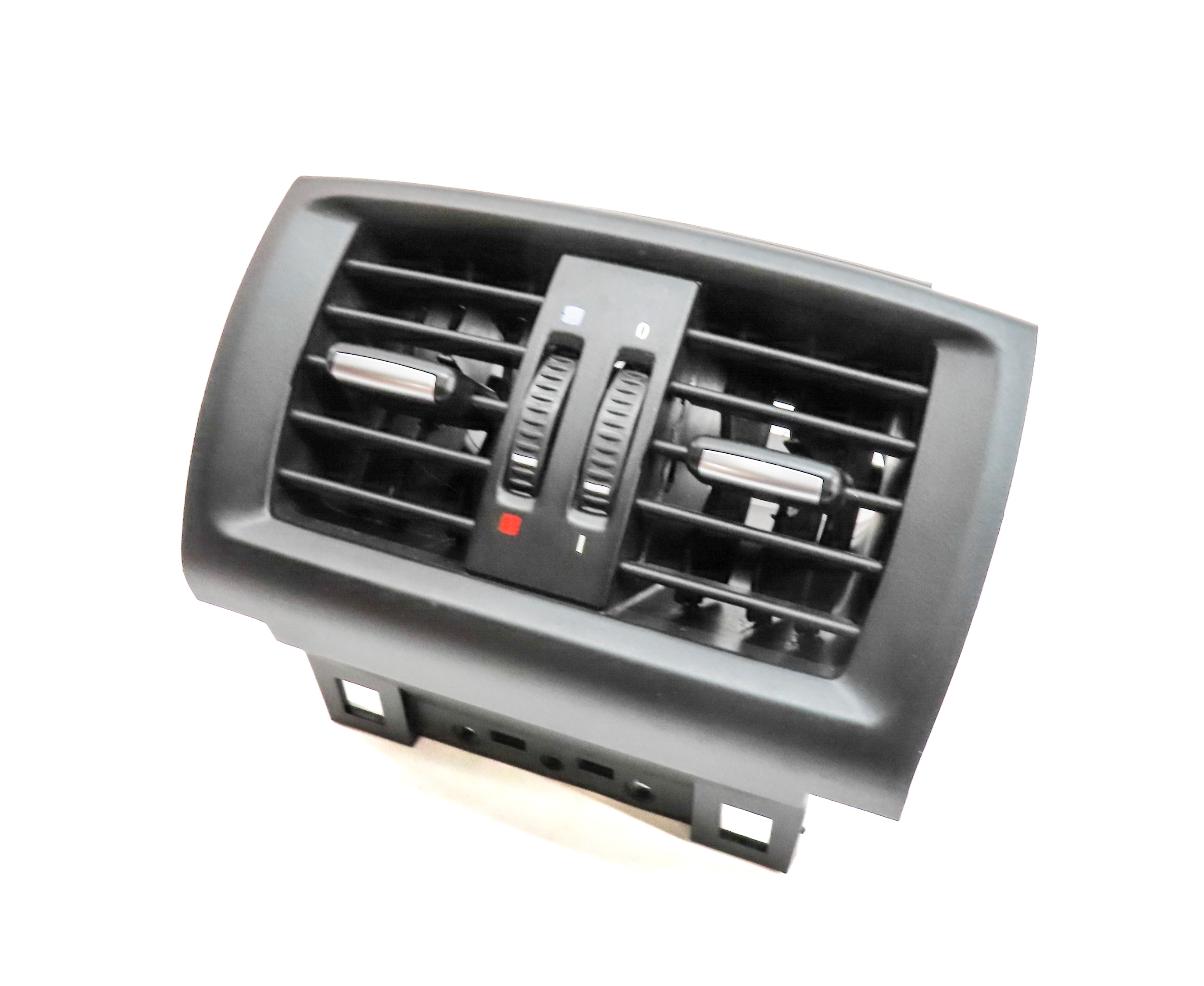 2014 BMW X3 (F25) REAR CENTER CONSOLE HEAT AIR AC HVAC DUAL VENT (Black) — exact item pictured
